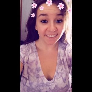 Meet your Posher, Marissa